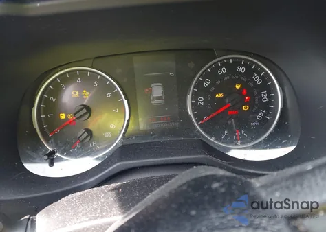 2021 Toyota Rav4 Le z USA, uszkodzony, nr VIN 2T3H1RFV3MC096023